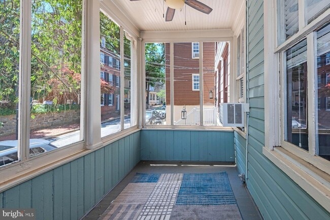 Photo - 179 Green St
