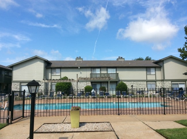 Photo - Lakewood Gardens