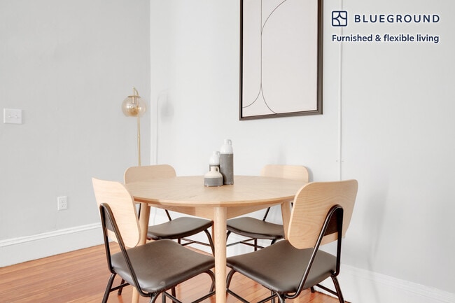 Photo - 116 Winthrop Rd Unit FL1-ID537