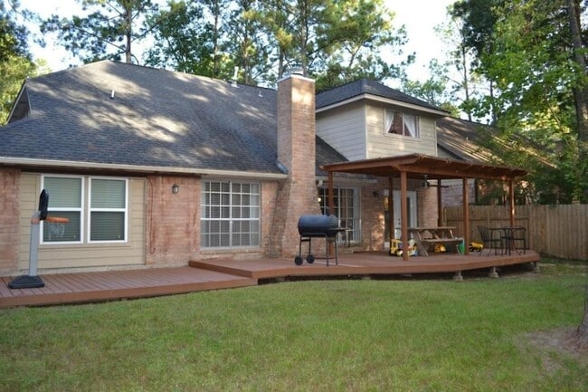 Photo - 43 Hickory Oak Dr