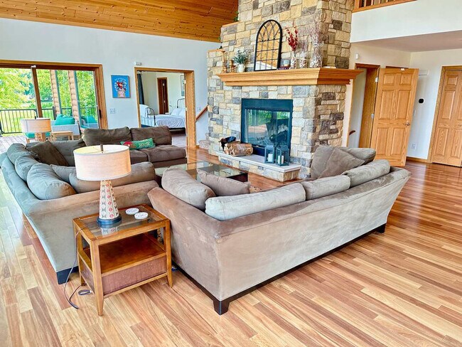 Photo - 222 Grouse Dr Unit ID1369279P