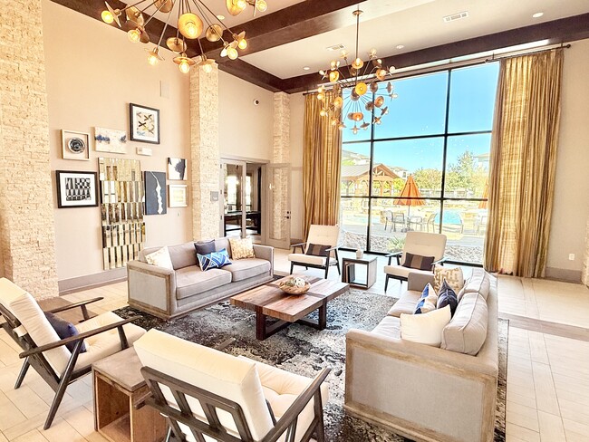 Photo - Savannah Oaks