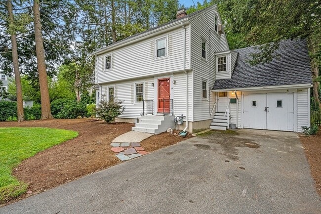 Building Photo - 14 Gleason Rd