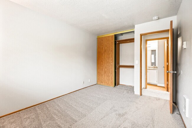 Photo - Veri Vancouver