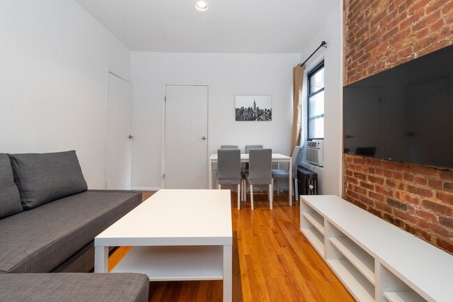 Building Photo - 1794 1st Ave Unit SI ID1032078P