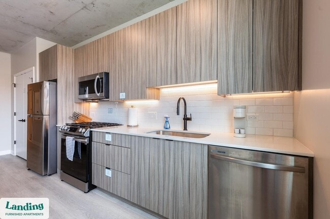 Photo - 4611 N Broadway Unit 213.1405811