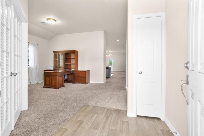 Photo - 223 Shoreview Dr