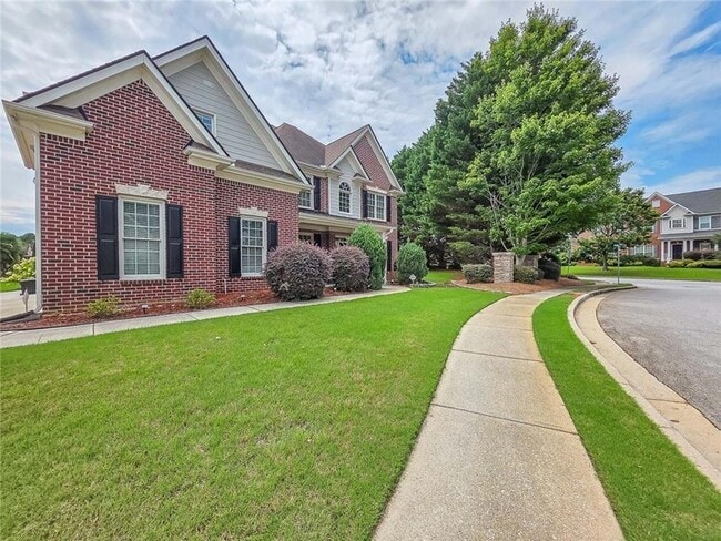 Photo - 820 Arbor Way