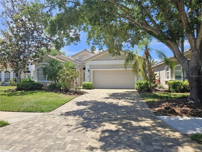Building Photo - 330 Rio Terra