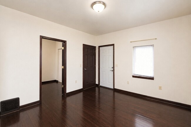 Photo - 312 E North St