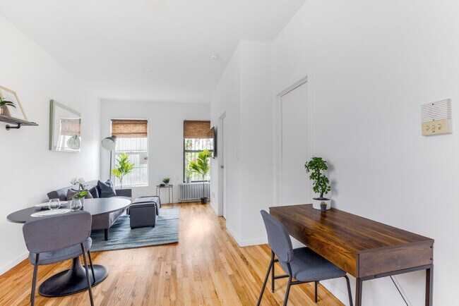 Photo - 321 E 116th St Unit ID1285572P