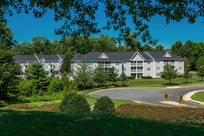 Building Photo - Arbor Grove