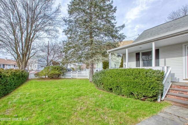 Photo - 3 Idlewild Manor