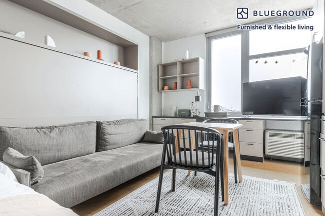 Building Photo - 1515 N Fremont St Unit FL6-ID1283