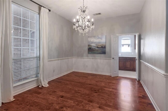 Photo - 2279 Fernspring Dr