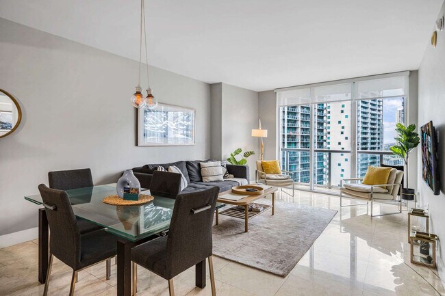 Photo - 485 Brickell Ave Unit SI FL30-ID1022303P