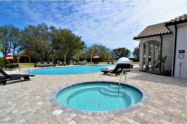 Hot Tub - Portofino at Championsgate