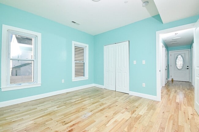 Photo - 11 Oakland Ave Unit 1