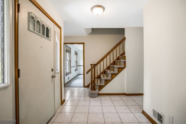 Photo - 34 Willow Brook Ln