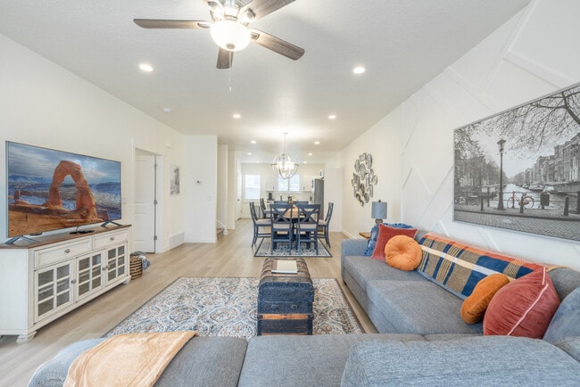 Photo - 408 S 680 E Unit ID1249845P