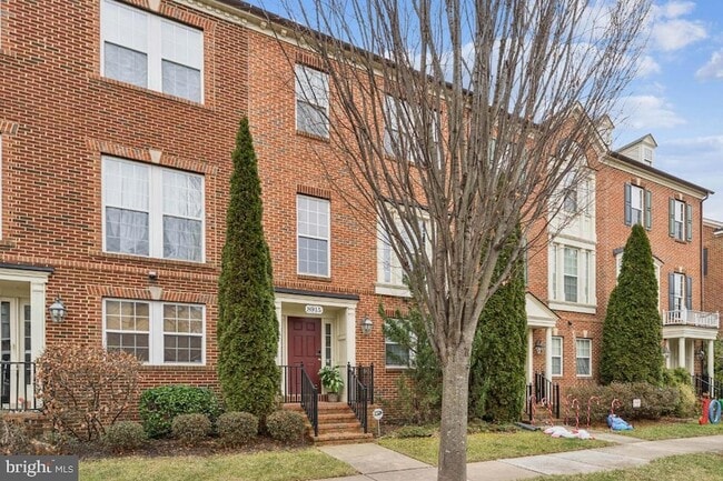 Photo - 8915 Amelung St