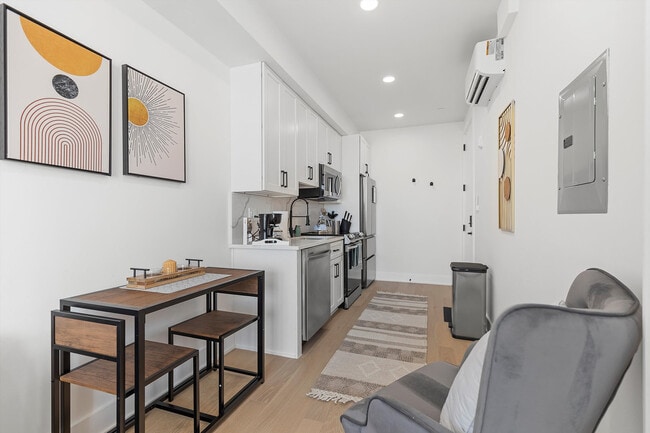 Photo - 1726 H St NE Unit ID1037751P