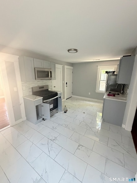 Photo - 32 Alstrum St Unit 2