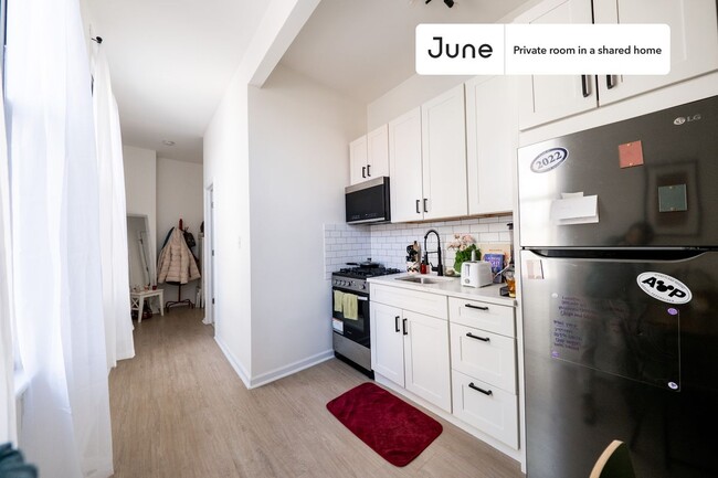 Photo - Private bedroom in 2 bed/1 bath Home Unit B Condo