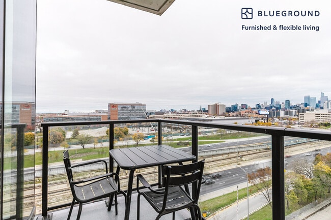 Photo - 513 S Damen Ave Unit FL8-ID1111