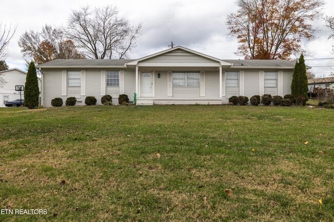 Building Photo - 2601 Shropshire Blvd