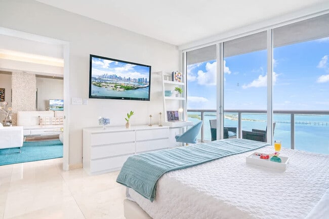 Photo - 485 Brickell Ave Unit SI ID1240546P