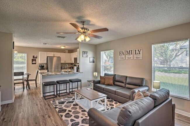 Photo - 2984 Kokomo Loop