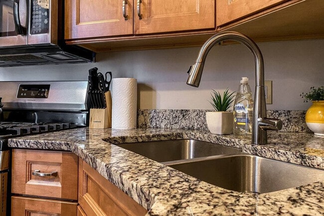 Photo - 812 Dayton St Unit ID1056021P