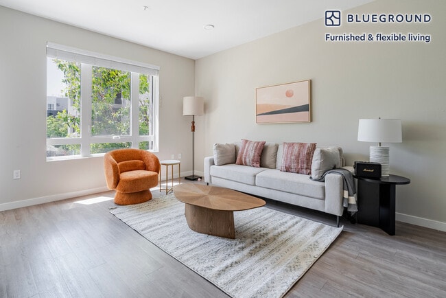 Building Photo - 3560 Rambla Pl Unit FL4-ID1878