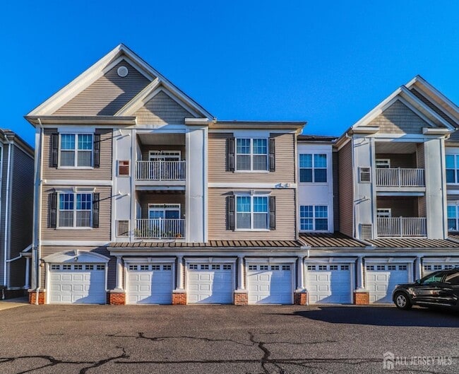 Building Photo - 3223 Edward Stec Blvd Unit 3223