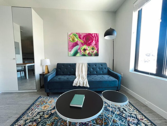 Building Photo - 2530 University Ave Unit ID1036860P