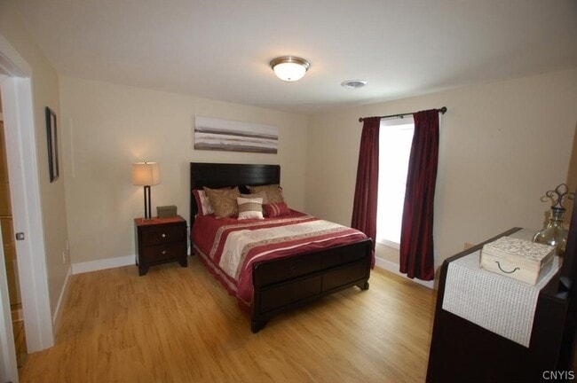 Photo - 135 Pheasants Run