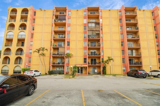 Photo - 4717 NW 7th St Unit 60410