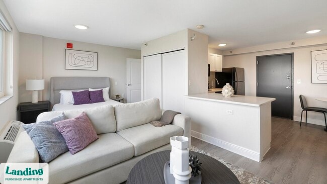 Photo - 305 Dr. M.L.K. Jr St S Unit 543.1404460