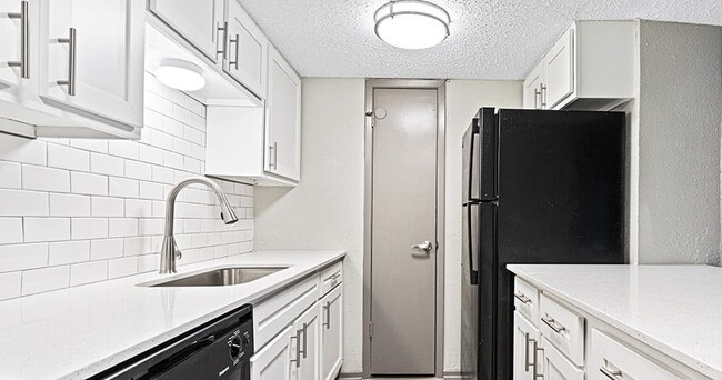 Photo - Cutter's Point Apartment Homes