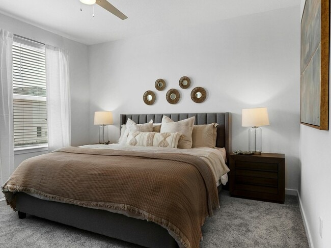 RISE Florence Villa - RISE Florence Villa Townhomes