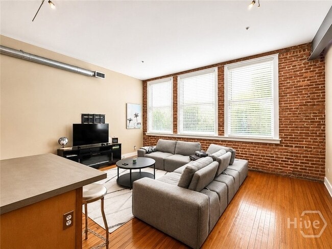 Photo - 122 W Broughton St Unit 202
