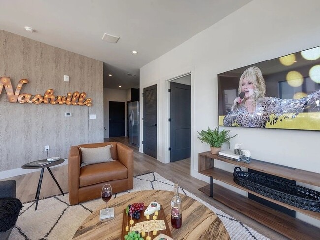 Photo - 303 31st Ave N Unit 209