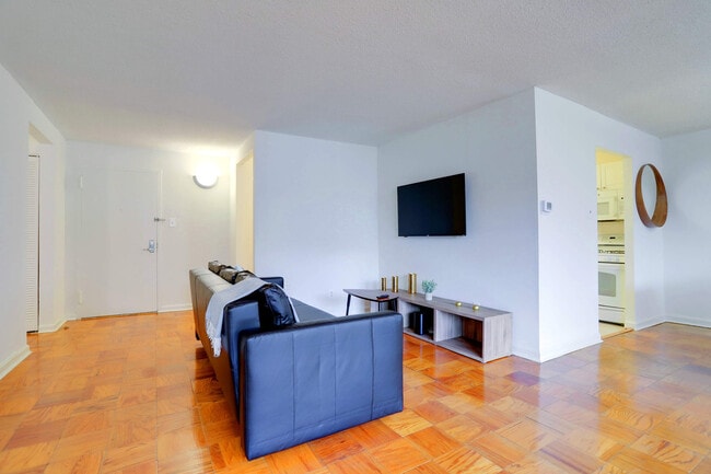 Photo - 320 23rd St S Unit FL8-ID1022535P