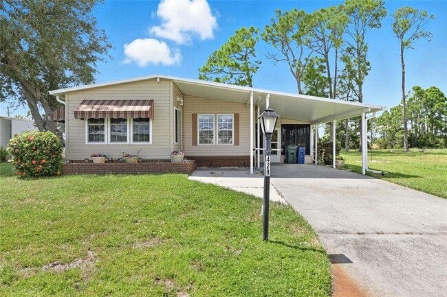 Building Photo - 420 Vivar