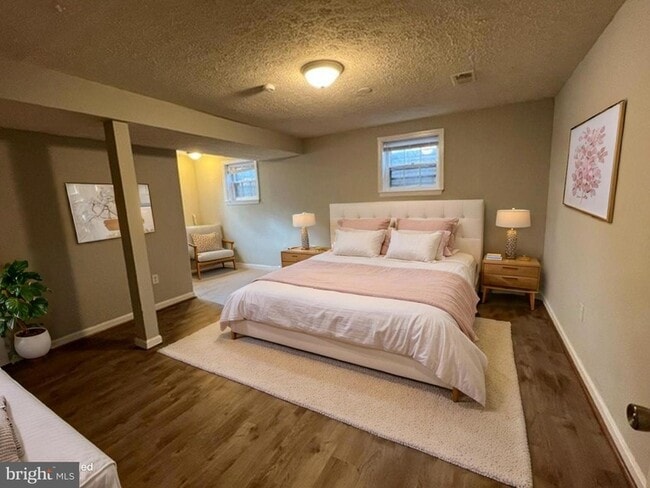 Photo - 1400 Admiral Dr