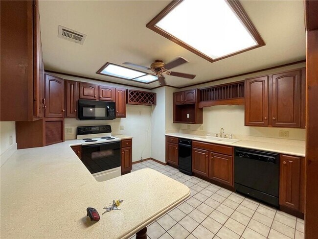 Photo - 3982 County Rd 1675 Unit 11