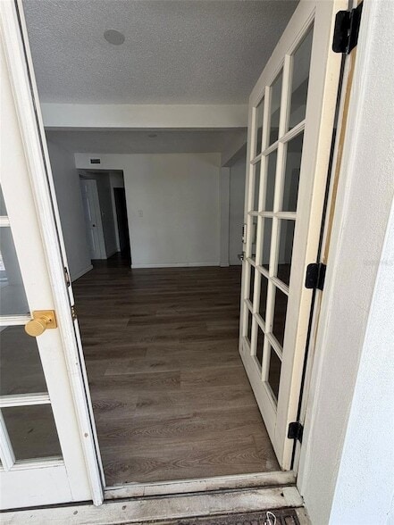 Photo - 209 W Emily St