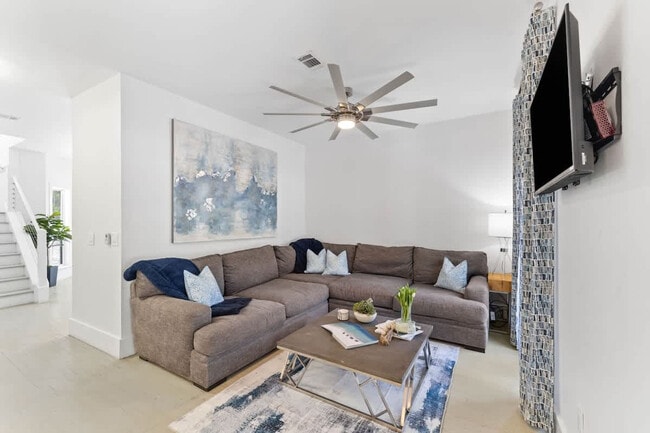 Building Photo - 429 Montigo Ave Unit ID1285941P