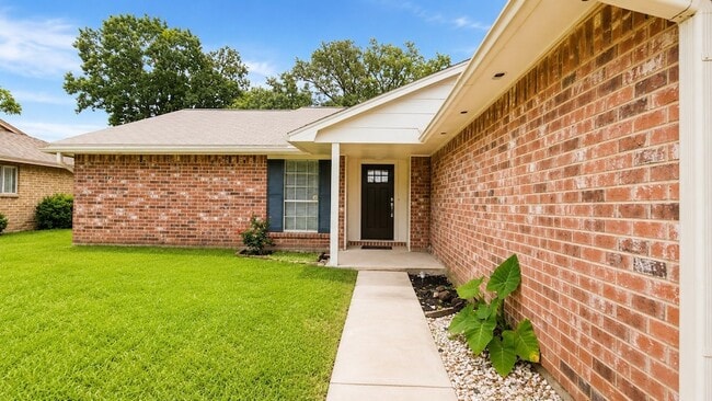Photo - 22131 Pearl Lake Dr